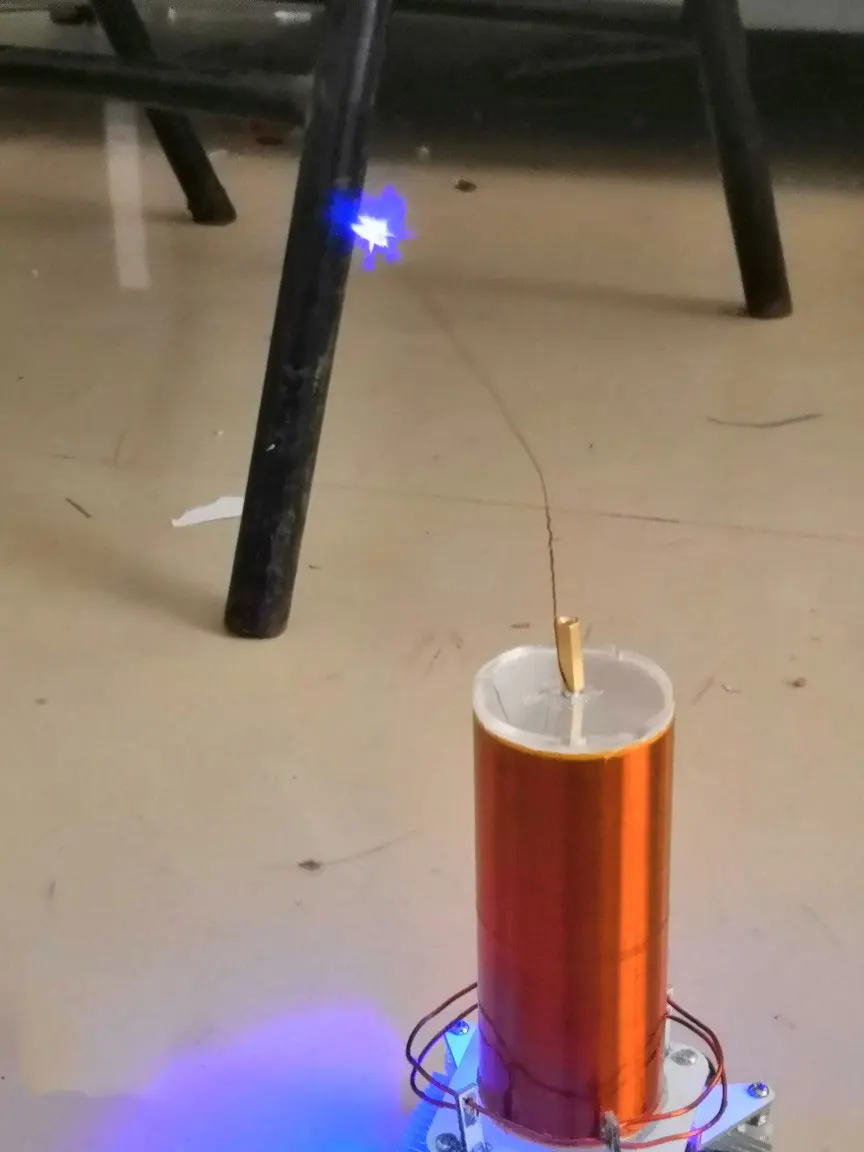 Фиолетовый литий-ионный ветряная мельница мини Музыка Тесла катушки DIY Наборы