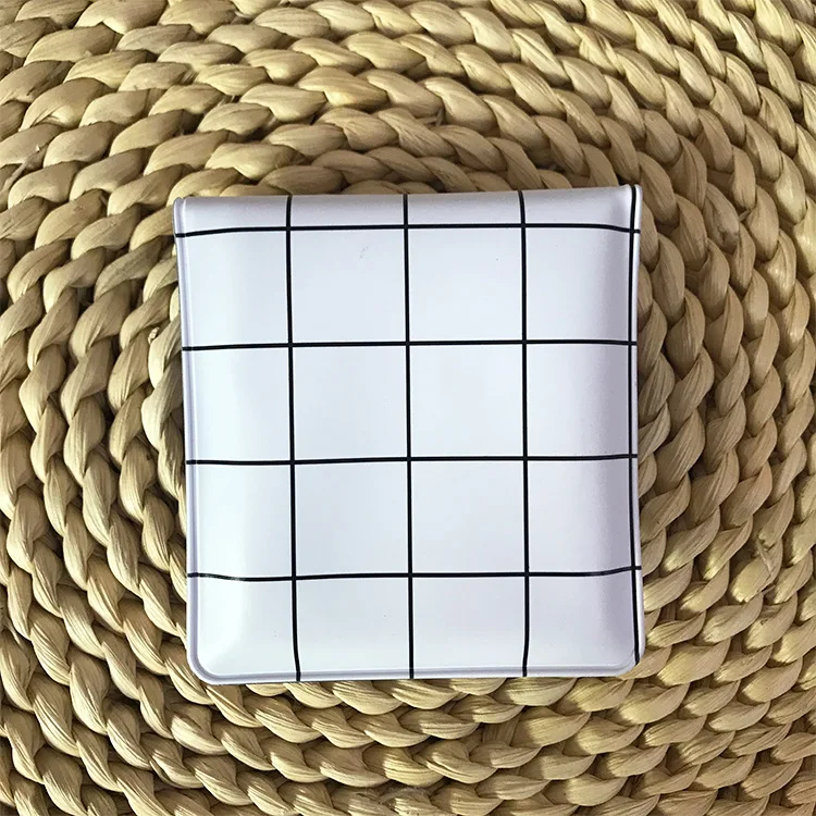 

5PCS White PVC Portable Ashtrays Pocket Outdoor Smoking Cigar Tobacco Ash Storage Bag Travel Accessory 80x80mm