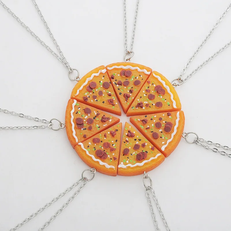 

Seven-petal stitching Friend Couple Friendship Pizza Necklace Pendant Popular gifts in Europe and America
