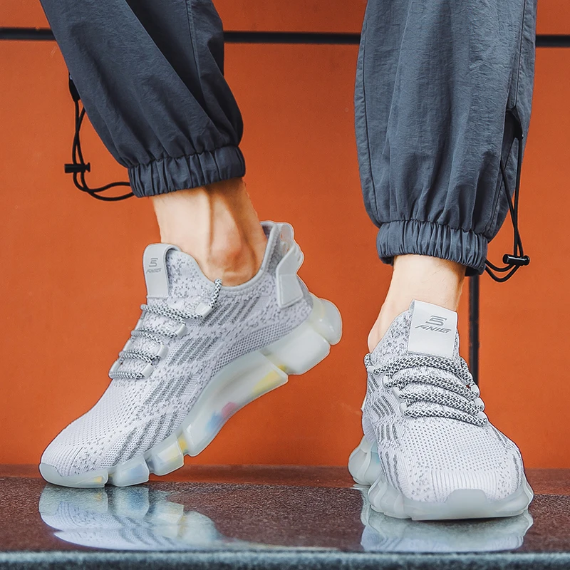 

Fashion Hot Sale Breathable Men's Running Shoes Sports Wild Casual Lightweight Comfortable Trend Shoes Cushioning Mens Sneakers