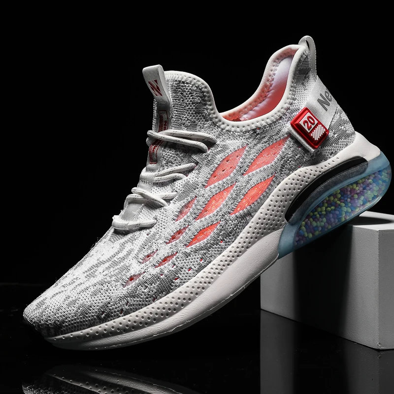 

2021 summer new breathable sports shoes for men casual shock-absorbing ultra lightweight marathon running shoes