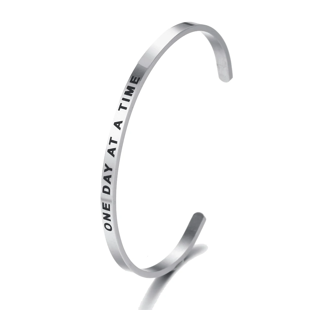 Один день в то время браслет возлюбленной персонализированные из нержавеющей