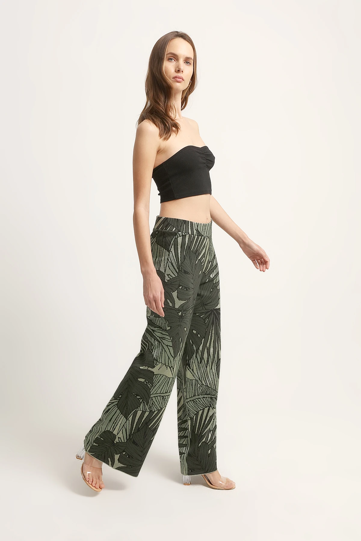 LEAF PATTERNED PANTALON