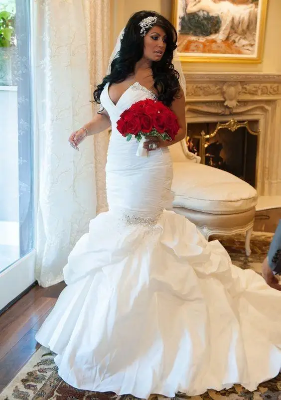 

Sexy Sweetheart African Mermaid Wedding Dresses 2020 Court Train Satin Bridal Dresses Custom Made