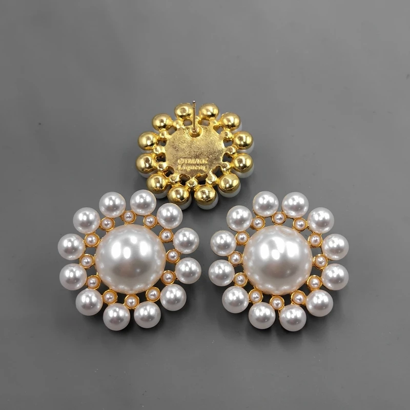 

Ювелирные серьги Qingdao, темпераментная модель, популярная сеть, трендовая модель, женские серьги с жемчугом C20