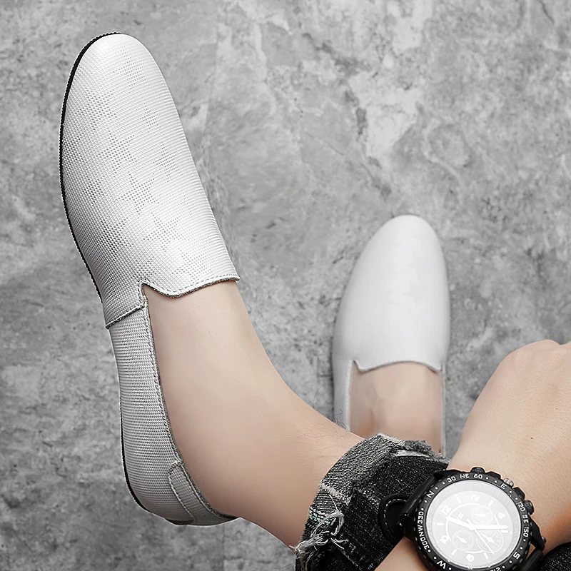 

Fashion Loafers Men Leather Flats Shoes Comfortable Man Casual Shoes Slip on Male Outdoor Walking Shoes Leather Driving Shoes