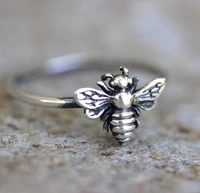 2021 wholesale insect ring creative little bee rings jewelry silvery one size ring jewelery for women girl gift