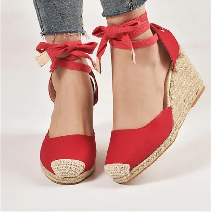 

Spring and Autumn 2021 Foreign Trade Hemp Rope Slope Heel Light Bottom Strapping Women's Sandals
