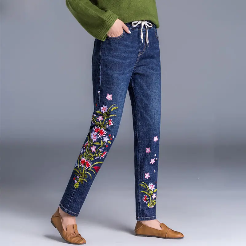 

2021 Spring Autumn Women Slim Harem Trouser Lady Elastic High Waist Floral Embroidery Denim Pant Female Casual Loose Jeans O253