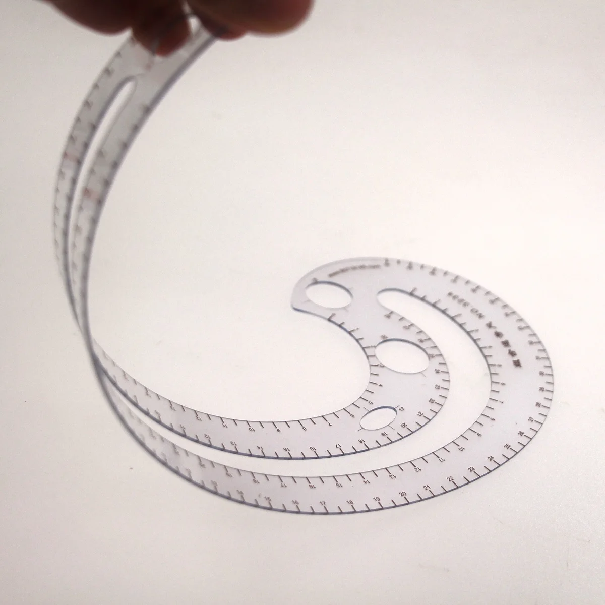 40 см изогнутые Правитель Швейные запятая линейка моды дизайна выполненная в