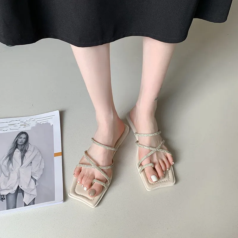 

Shoes Woman 2021 Glitter Slides Rubber Flip Flops Low Slippers Casual Pantofle Jelly Hawaiian Luxury Flat New PU Crystal Square