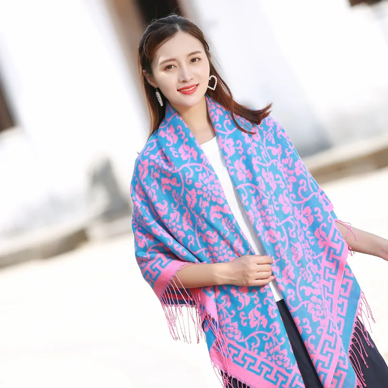 Двусторонняя ветрозащитная шаль в национальном стиле на весну и осень толстый