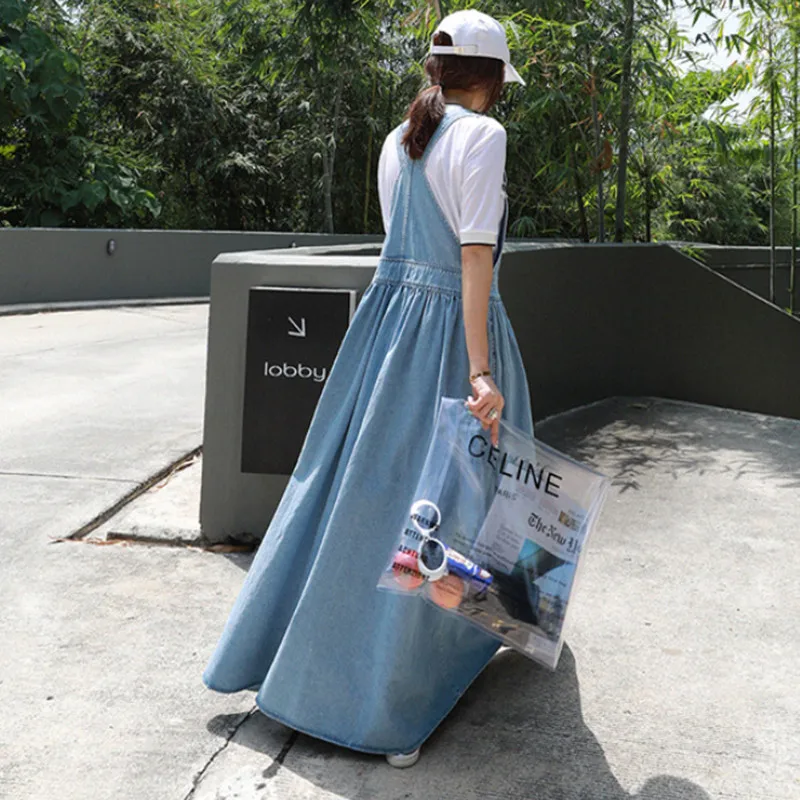 Женское джинсовое платье без рукавов однотонное повседневное длинное из денима