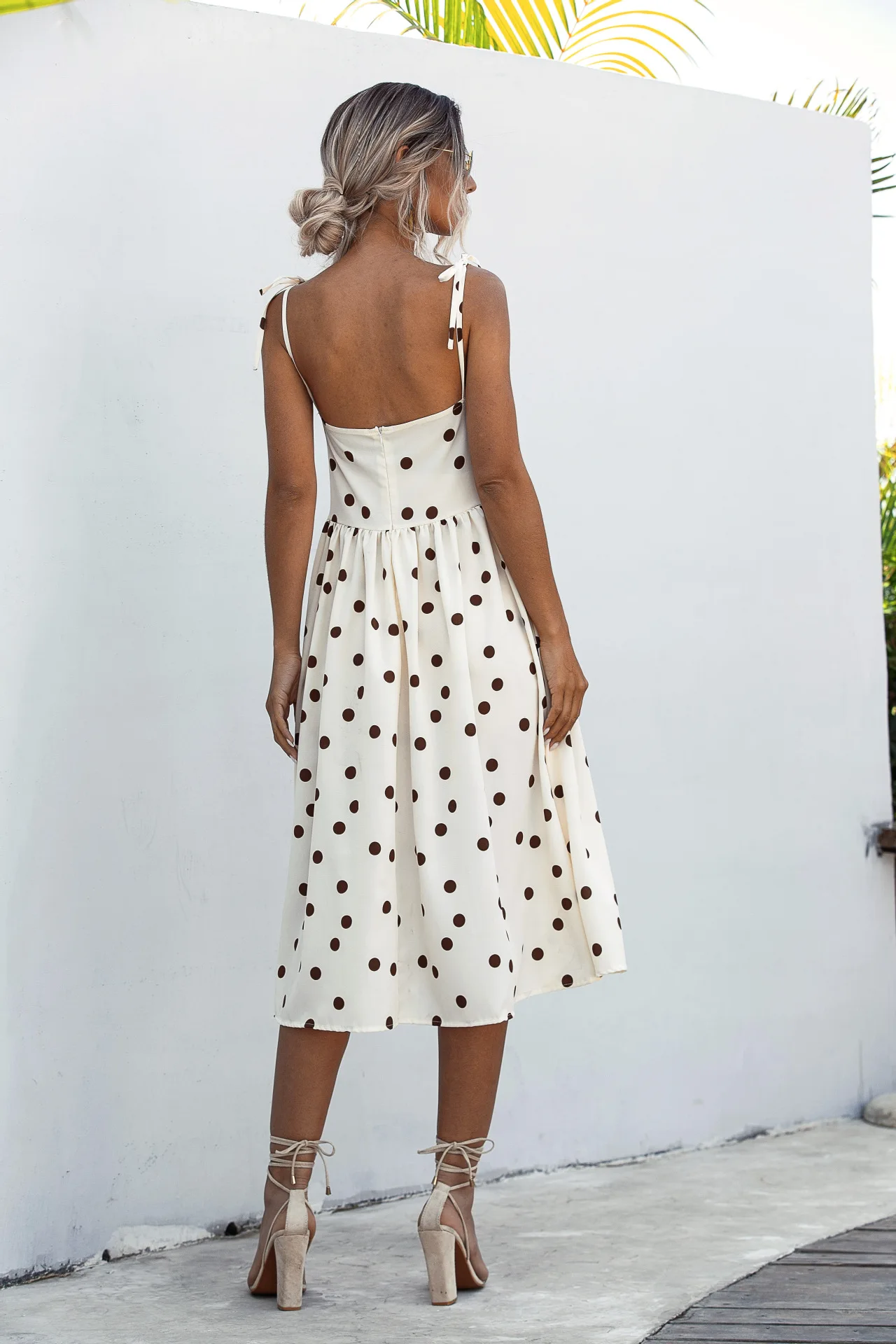 

Vintage Polka Dot Dress Fashion Women Tie Shoulder Spaghetti Strap Summer Dress A Line Sleeveless Slim Party Elegant Midi Dress