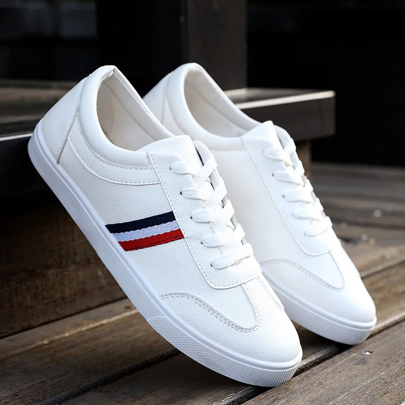 Новинка Мужская повседневная обувь из искусственной кожи Брендовые кроссовки