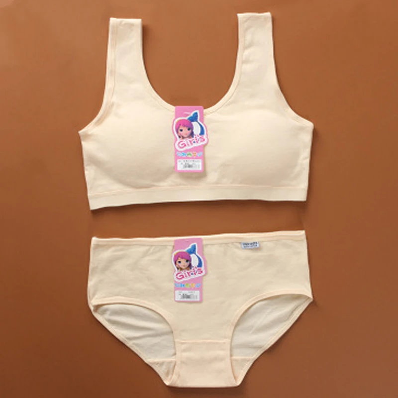 Однотонные хлопковые комплекты нижнего белья с бюстгальтером и трусиками