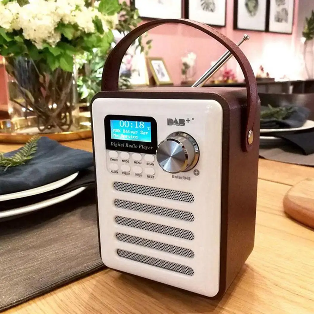 Цифровое радио FM частота DAB Бытовая Bluetooth цифровое RMS 5 0 Вт (THD + N = 10% f0 1 кГц) 49 кг> 70