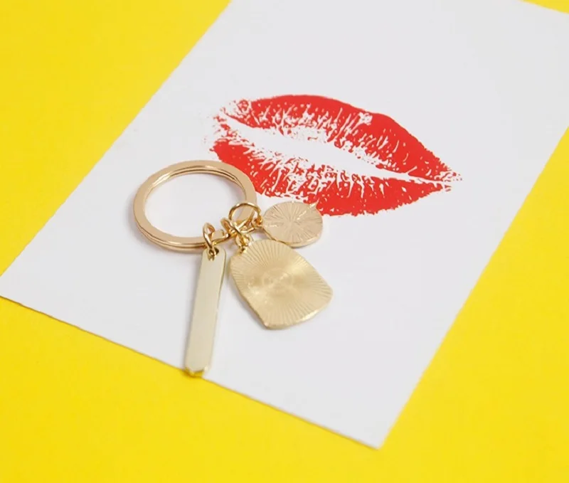 

Rose key chain Flower Keyrings Key Chains Holder Purse Bag For Car christmas Gift Keychains Jewelry bag pendant 2020