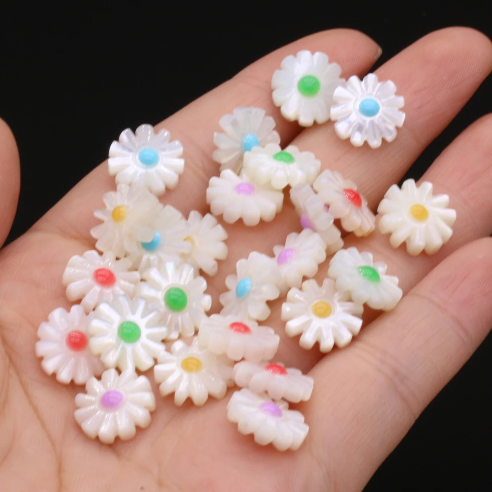 

5pcs Natural Shell Flower Punch Beads Seawater Shell Loose Beads for Women Jewelry Party Exquisite Earrings Accessories