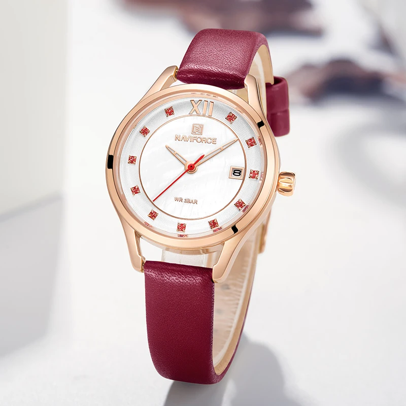 Женские кварцевые часы NAVIFORCE водонепроницаемые с красными стразами повседневные