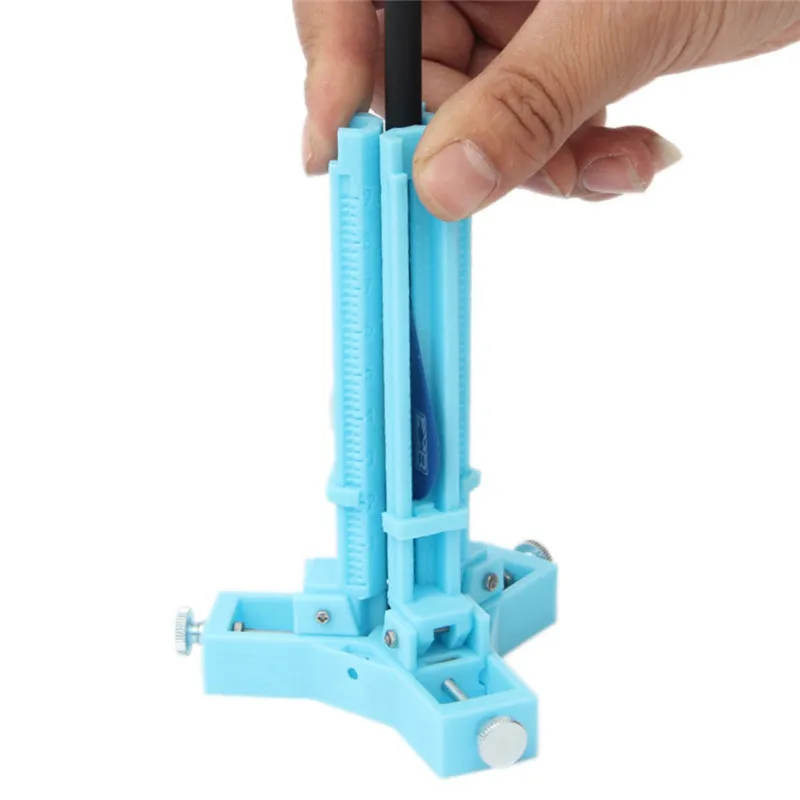 

New Bow Arrow Fletching Jig Tool DIY Arrow Rubber Feather Model Plastic Feather Arrow Shaft Beginners Plastic Durable Lightweigh