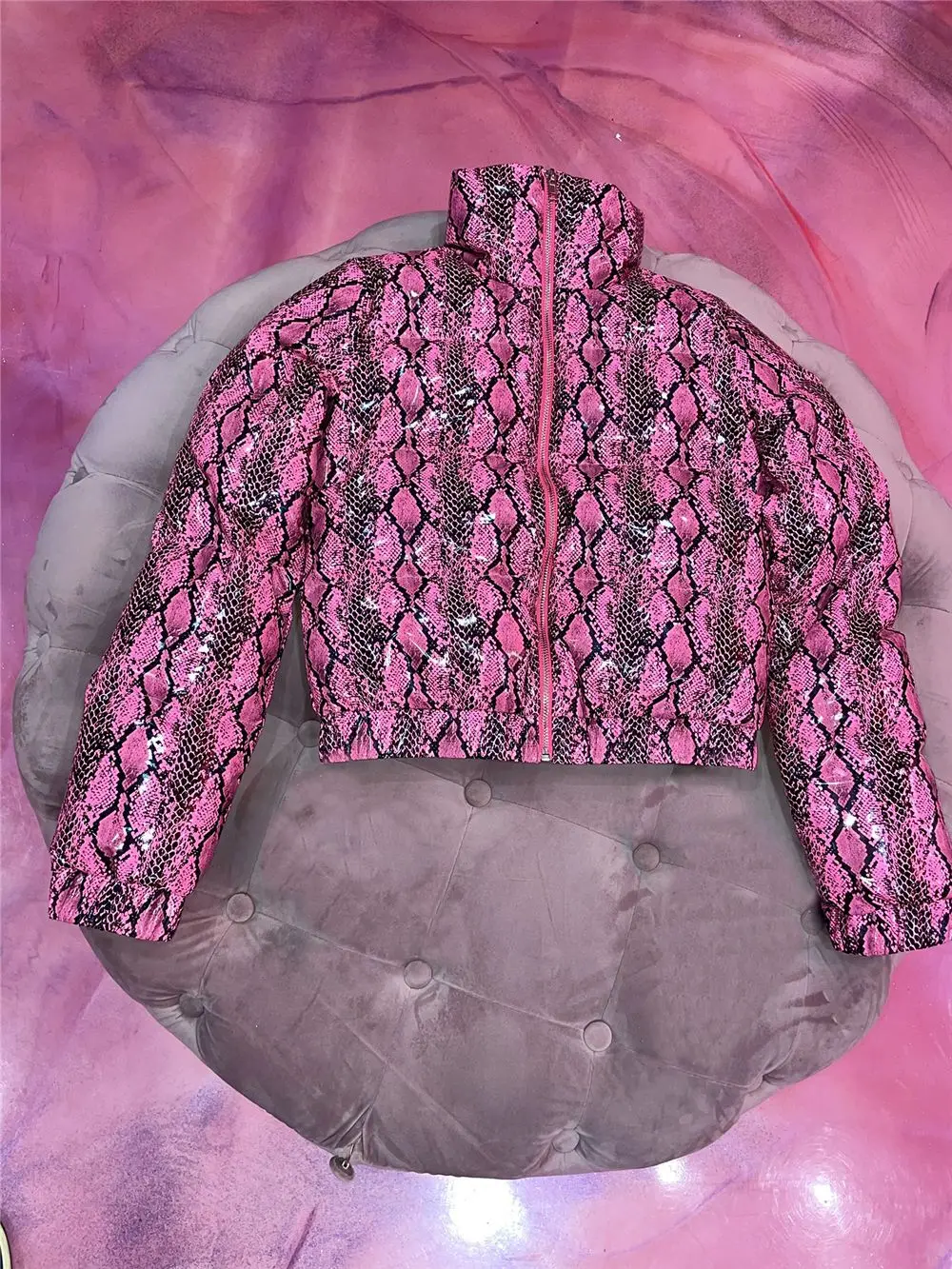 

2020 Winter Newest Women Keep Warm Bread Coats Serpentine Printing Stand Collar Zipper Lady's Easy Matching Cotton-padded Jacket