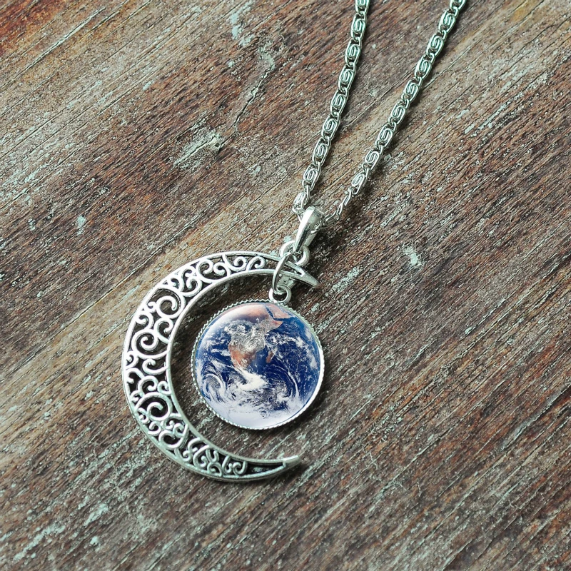 Ожерелье с подвеской Звездная ночь галактика планеты эффектные ювелирные