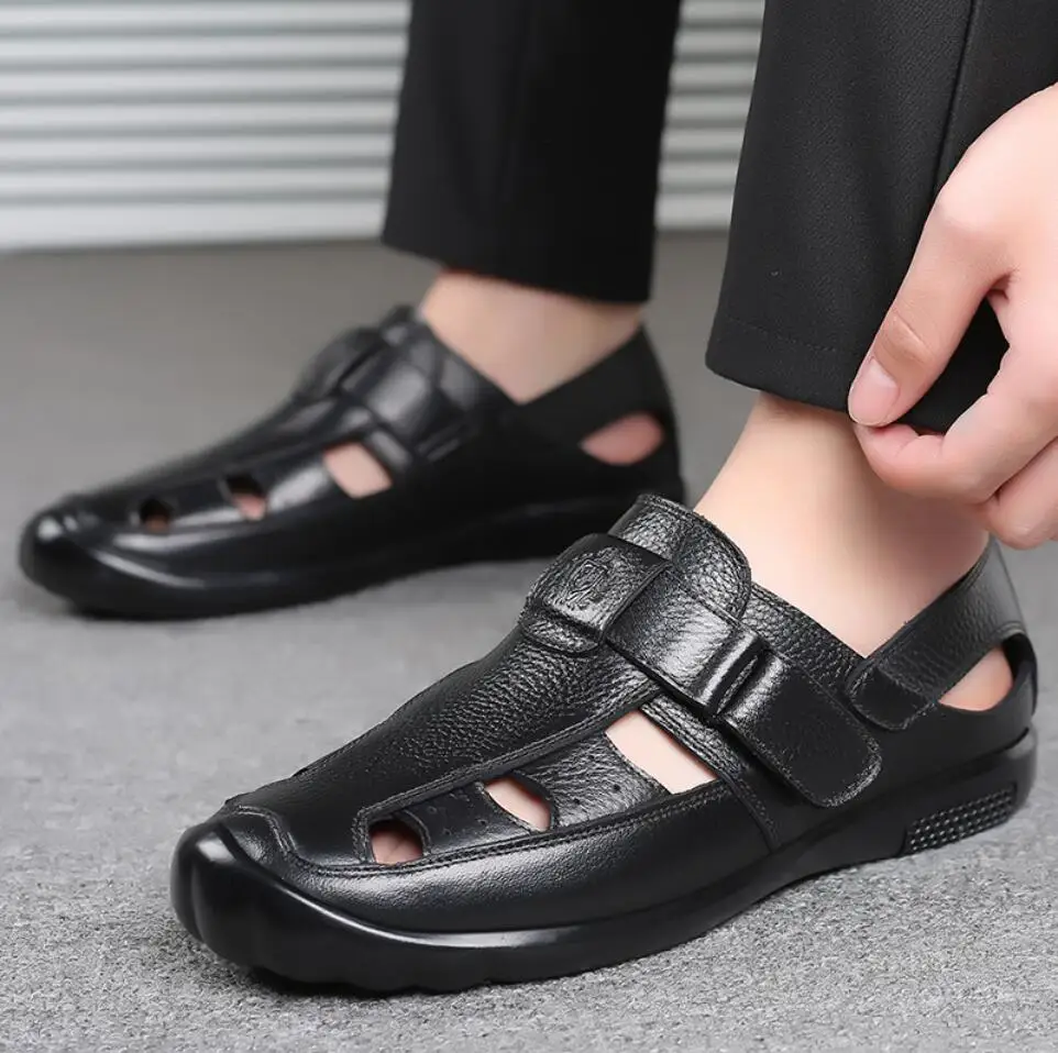 

Men Brand Sandals 2021 Summer New Genuine Leather Quality Men's Casual Shoes Male Hollow Out Soft Bottom Outdoor Beach Sandals