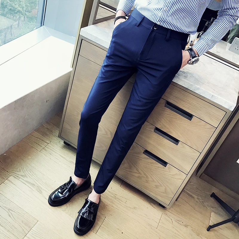 Мужские деловые брюки черные и белые однотонные из хлопка облегающие
