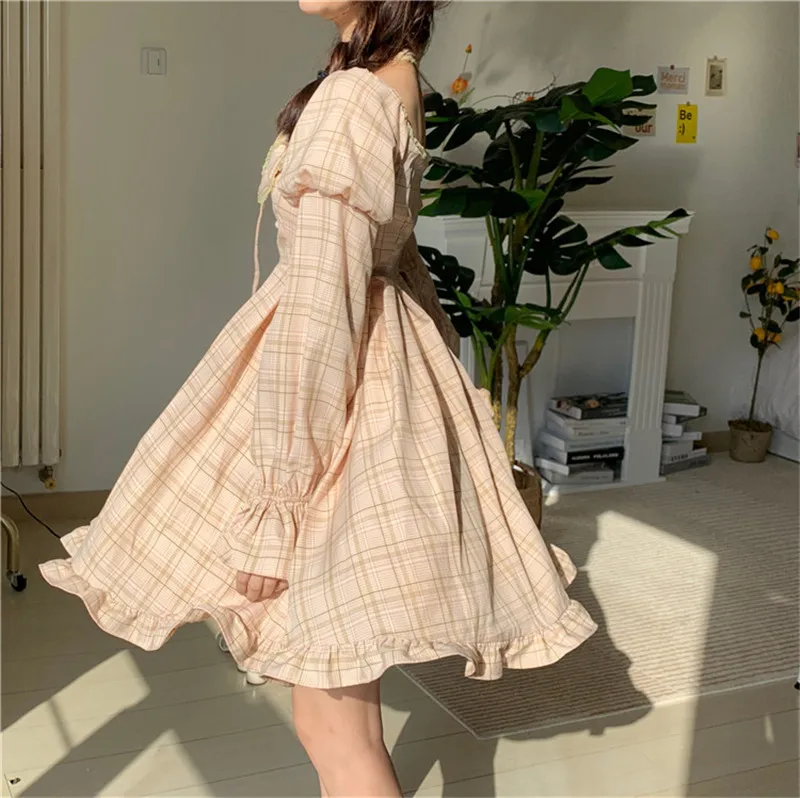 

2021 Japanese Lolita Style Autumn Women Princess Dress Square Collar Plaid Bow Fairy Dress Puff Sleeve Cute Kawaii Ruffles Dress