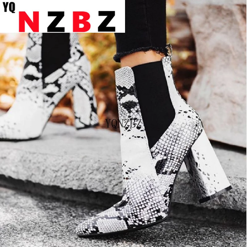 

YQNZBZ Print Snake Pu Women Ankle Boots Zip Pointed Toe Footwear Thick High Heels Female Boot Shoes Women 2021 snakeskin Bootie