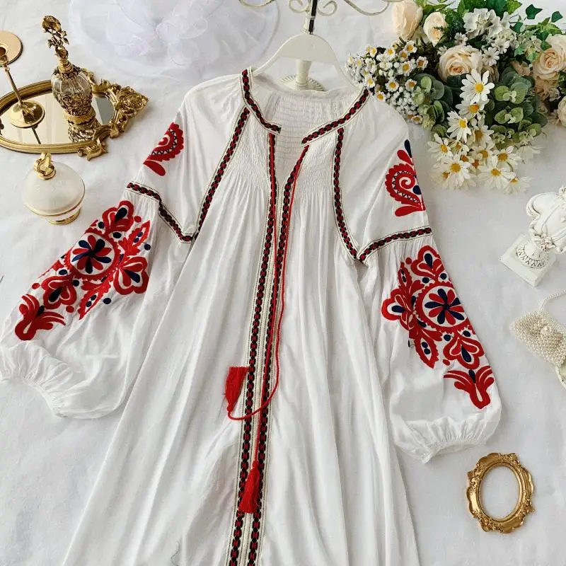 MUMUZI Lantern Sleeve Dress Female autumn New Heavy Industry Embroidery National Wind dress Tassel Lace Holiday dresses | Женская одежда