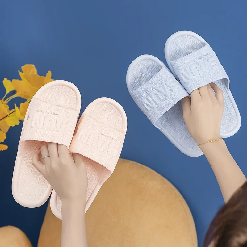 

2021 soft-soled PVC slippers couple non-slip wear-resistant home indoor bathroom slippers for men and women in summer