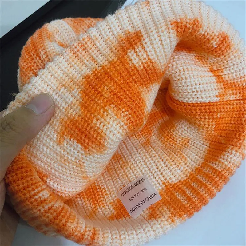 

Autumn winter skullies Hat fashion Daisy warm beanies hats casual Men women unisex knitted caps cover head