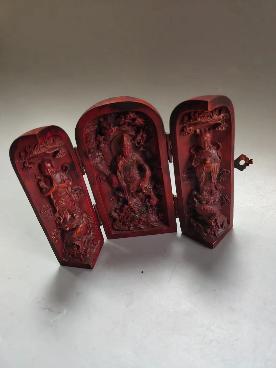 

Rosewood Antique Sculpture of Buddha on Three Sides Is Exquisitely Designed Wood Crafts Buddha Decor Skull Decor Feng Shui