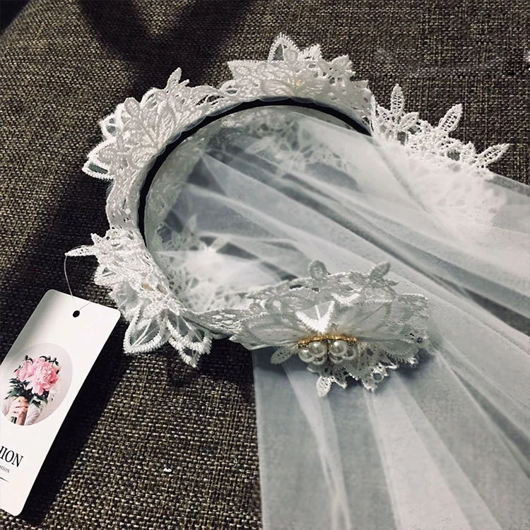 Повязка на голову с вуалью и жемчугом вуаль для невесты кружевная до локтя