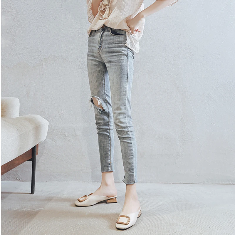 

Jrnnorv Special Designer Women Slippers Slip on Mules Low Heel Casual Shoes British Wooden Block Heels Summer Footwear