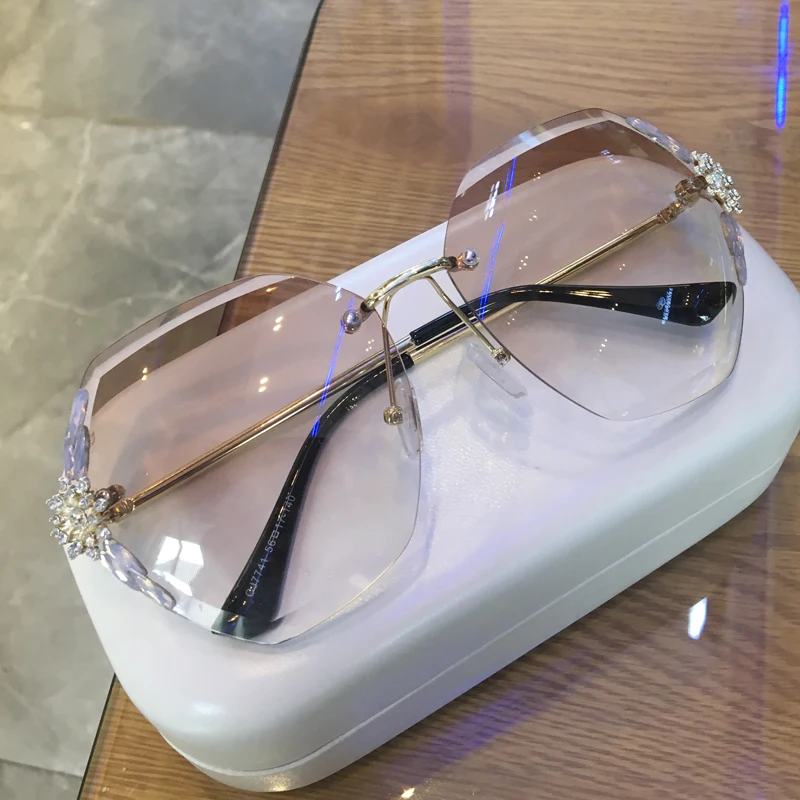 Солнцезащитные очки женские без оправы винтажные брендовые Дизайнерские