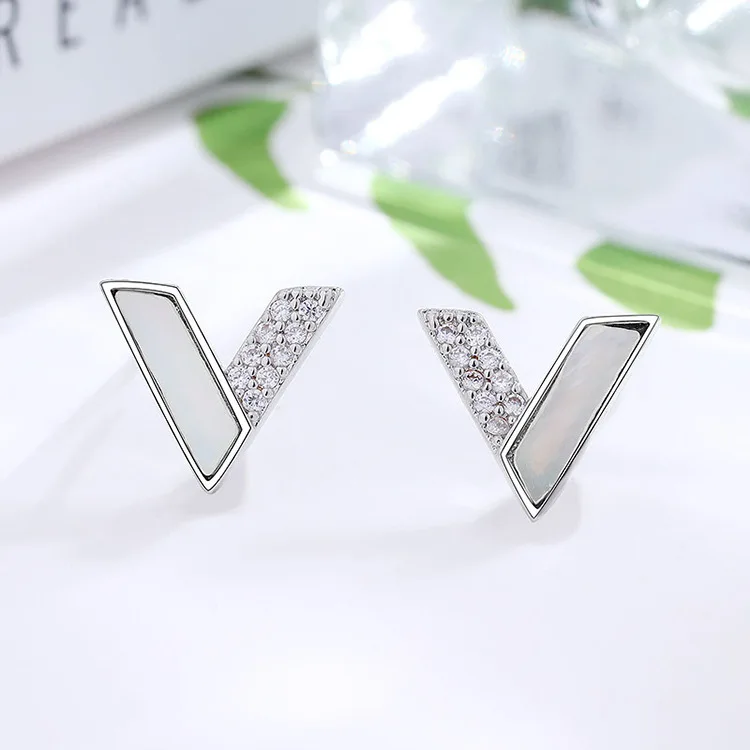 

Новые модные серьги 925 серебряные серьги корейские модные серьги для женщин 2021 Роскошные серьги Модные ювелирные изделия оптовая продажа