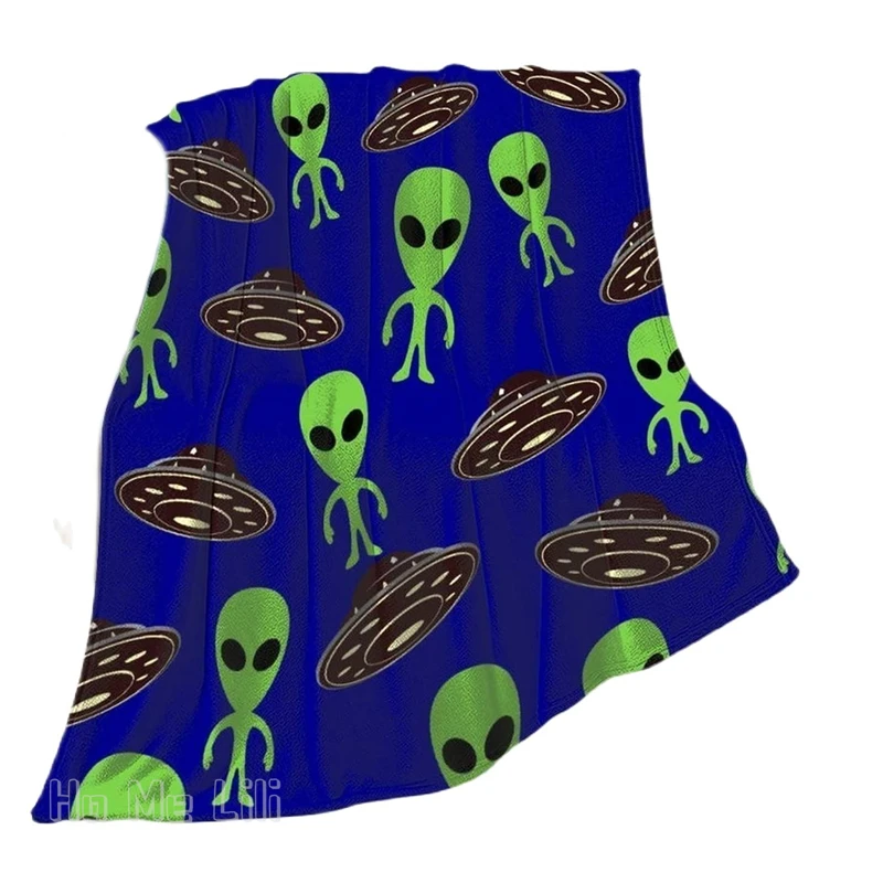 

Alien And Ufo Cozy Soft Flannel Blanket For Couch Sofa Bed Decor