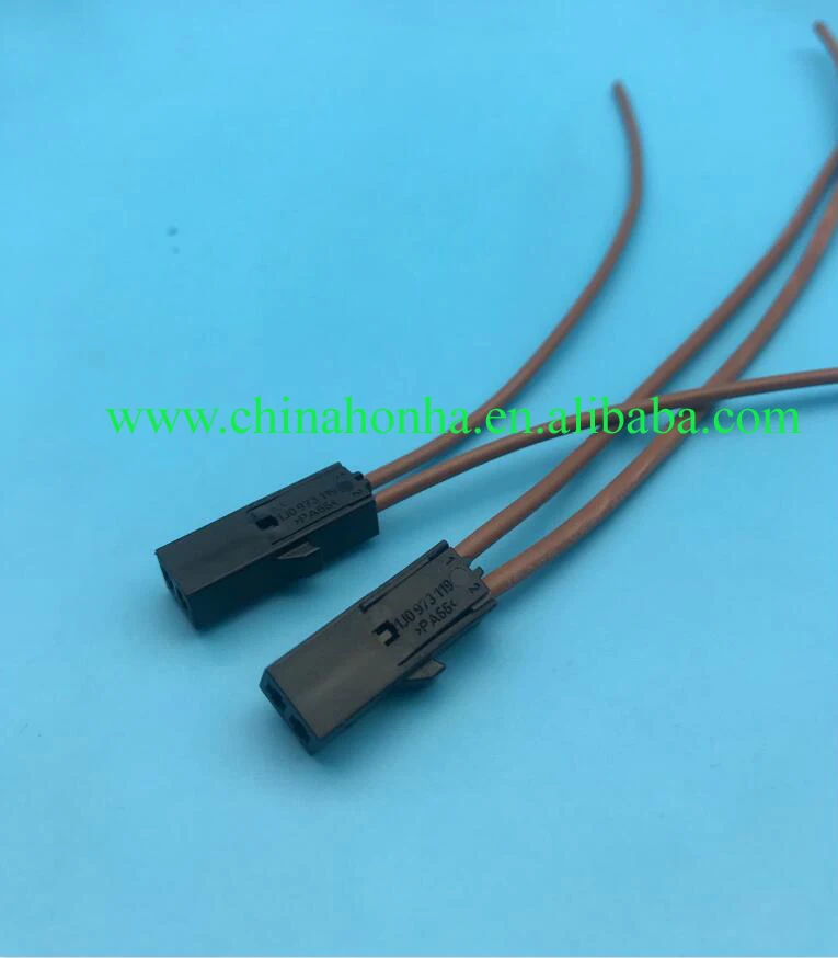 Бесплатная доставка новый 2 контактный разъем 1J0973119 штекер провода Pigtail 1J0 973