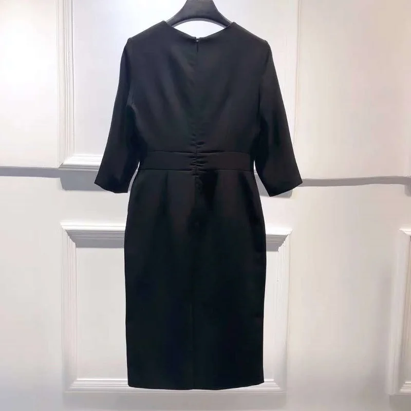 

XXL Bodycon Dress 2020 Autumn Winter Party Cocktail Women Colorful Beading Deco 3/4 Sleeve Slim Fitted Black Red Dress Plus Size