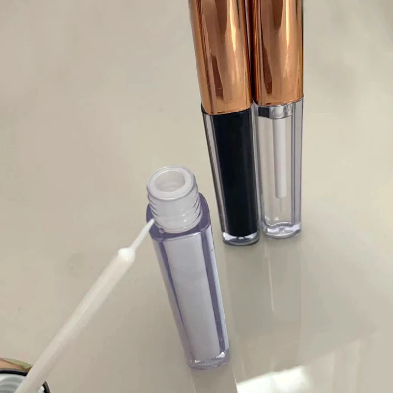 Рисунок 4 - клей для ресниц индивидуальный