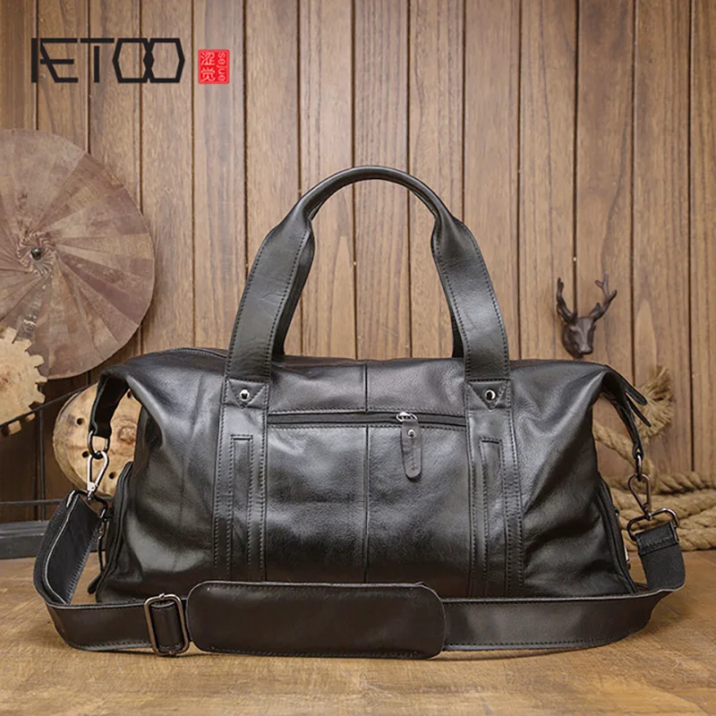 AETOO Travel bags, leather handbags, capacity travel luggage bags, men's shoulder bags