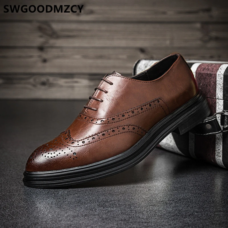 

Brogue Shoes Men Formal Italian Brand Office Shoes Men Classic Coiffeur Brown Dress Elegant Shoes For Men Chaussure Homme Buty