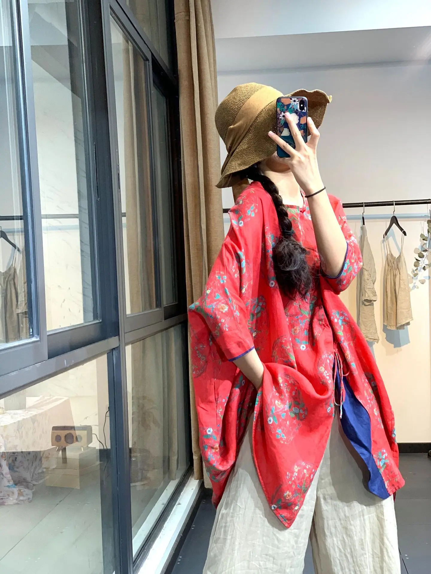 

Spring/Summer Women Shirt 2021 New Long Shirt Fashion Casual Retro Printed Irregular Oblique Button Loose Shirt Top