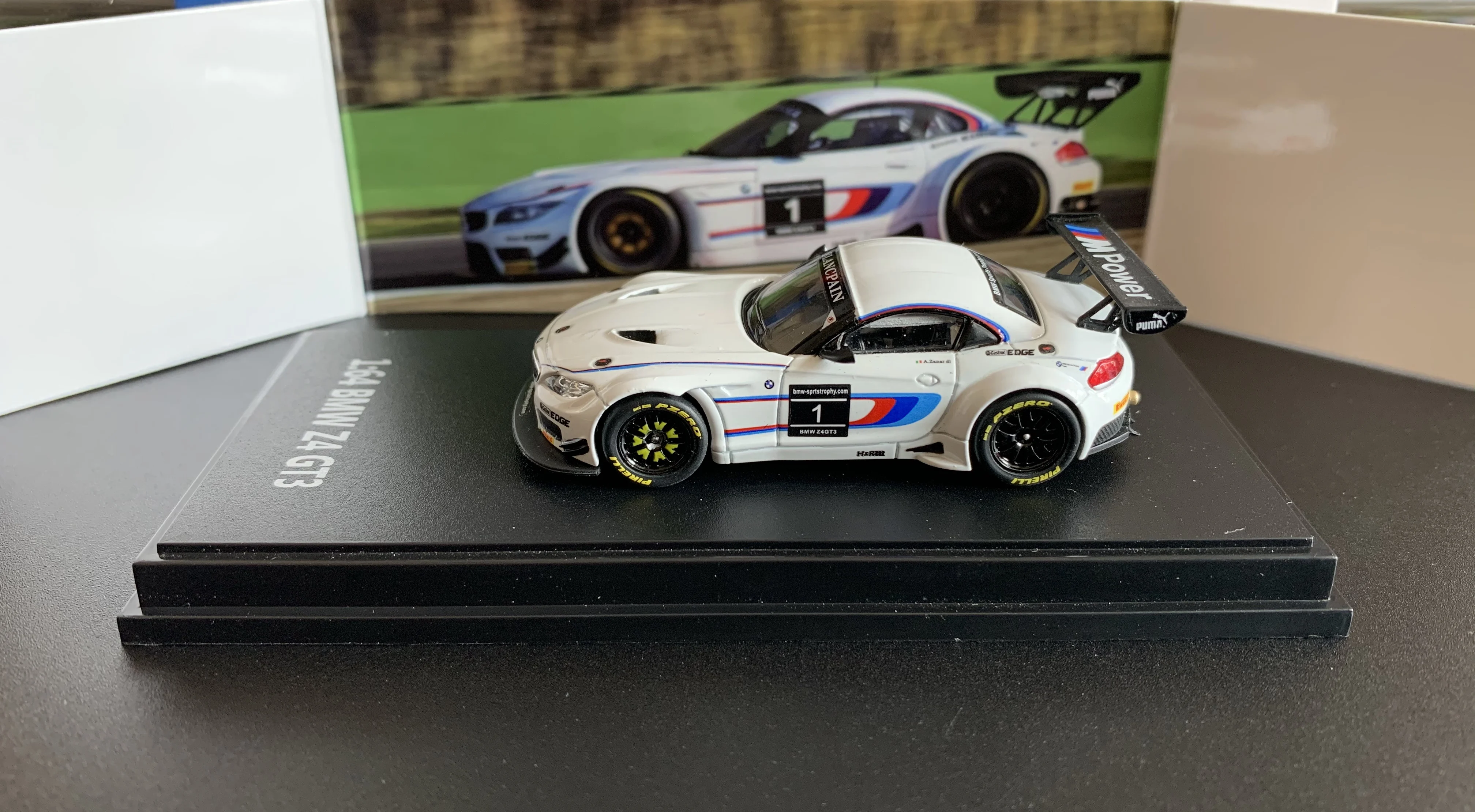 

SPEED GT 1:64 BMWs Z4 GT3 Original factory coating 1# racing car Collector Edition Model Cars Kids Toys Gift