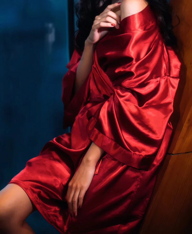 Халат женский атласный пикантная Ночная рубашка в китайском стиле пикантный