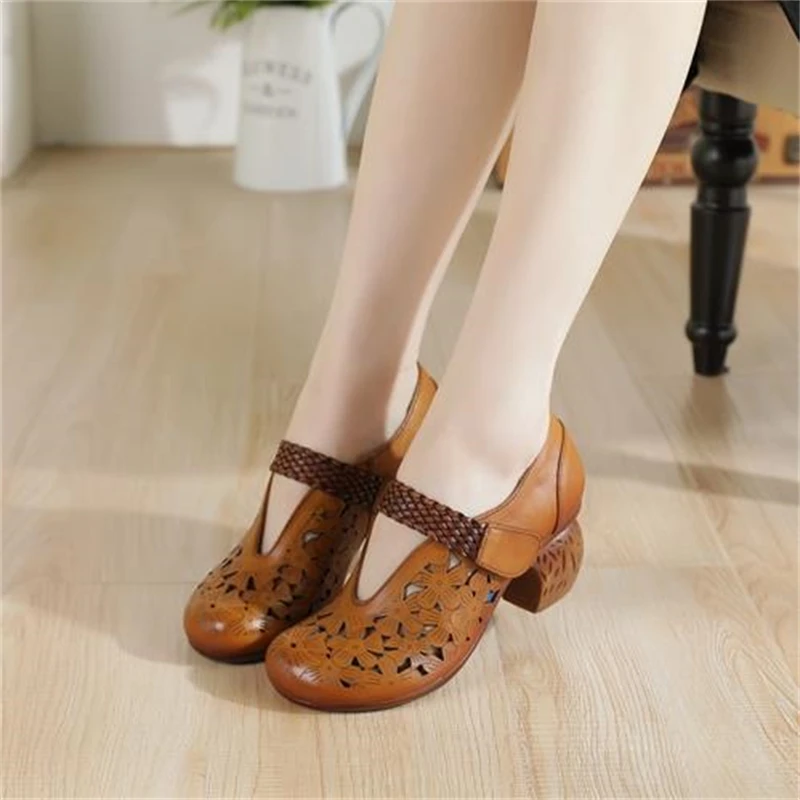 

Genuine Leather Women Sandals Summer Ladies Retro Style Breathable High Heel Shoes 2021 Beige Hollow Out Big Size Sandalias