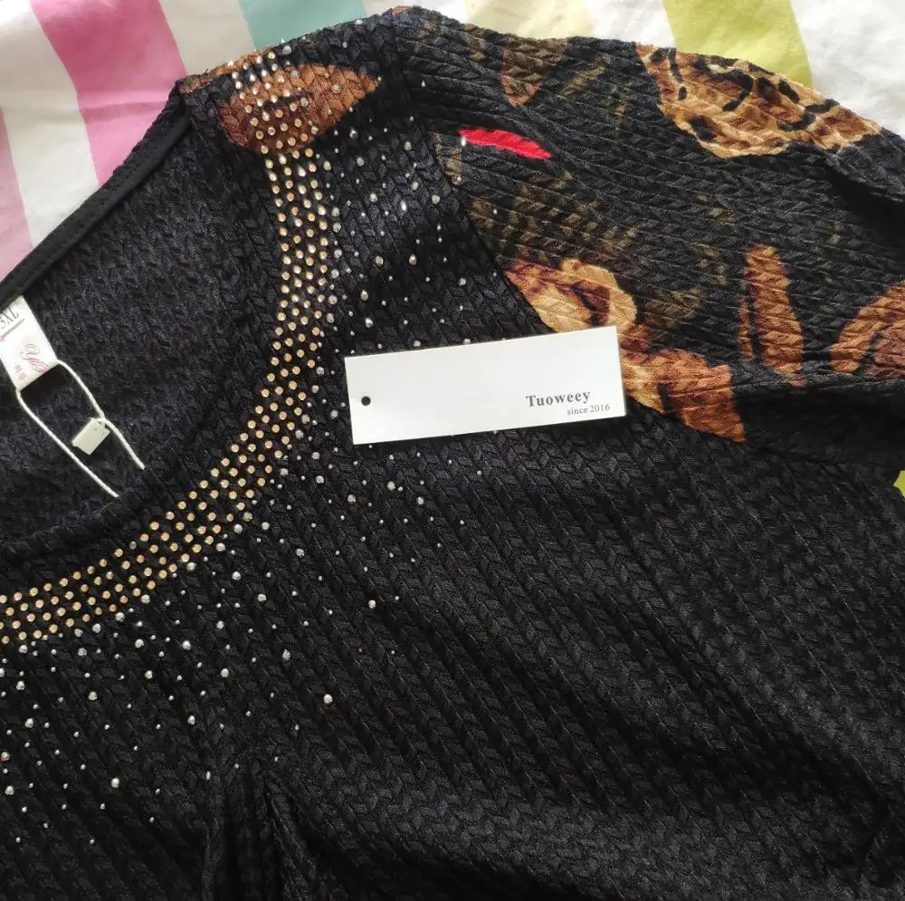 

2019 New Arrival Fashion spring Three Quarter loose floral long Shirt Female Casual Color Plus Size elegant Printed Blouse 5XL